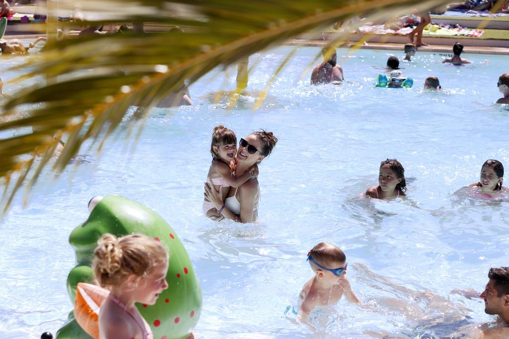 Village Club Domaine De L'Espagnac アグド エクステリア 写真